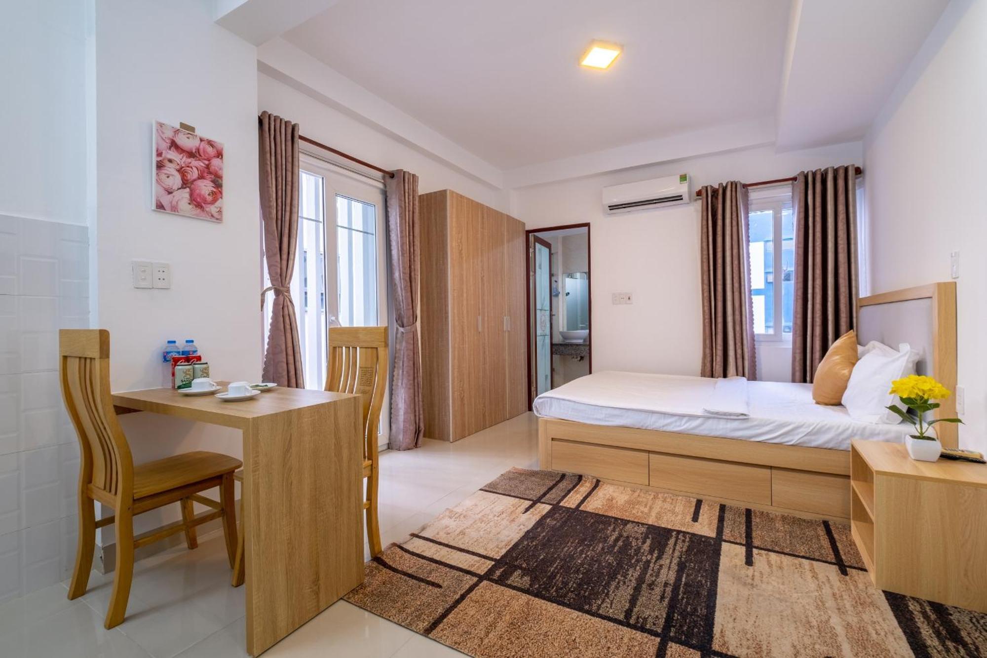 Zuka & Khách sạn Đà Nẵng