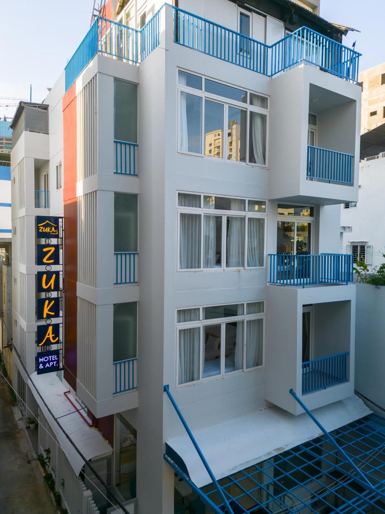 Khách sạn Zuka & 2*